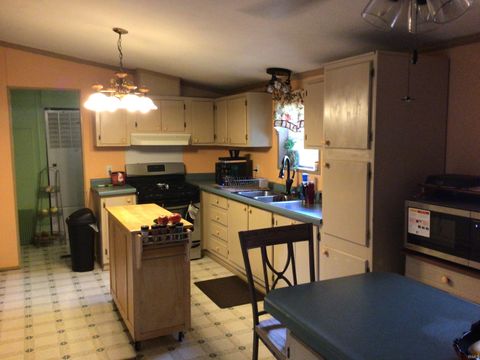 Tiny photo for 7242 W 200 S, Winamac, IN 46996 (MLS # 202629159)