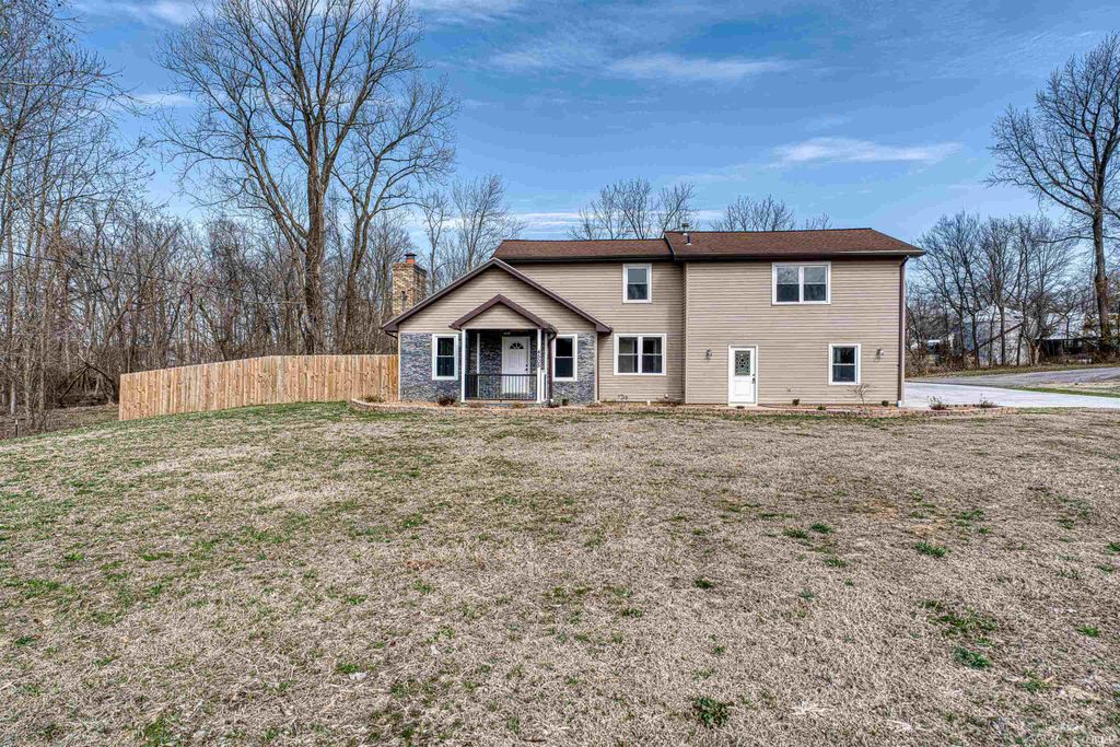 Photo of 4505 Broadway Avenue, Evansville, IN 47712 (MLS # 202601021)