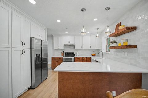 Tiny photo for 2886 Bentbrook Lane, West Lafayette, IN 47906 (MLS # 202618488)