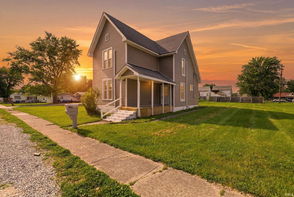 Photo of 303 E South H Street, Gas City, IN 46933 (MLS # 202620788)
