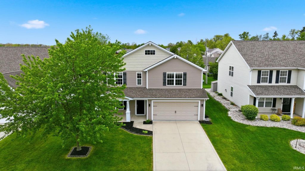 Photo of 2009 Black Bear Drive, Fort Wayne, IN 46808 (MLS # 202617350)