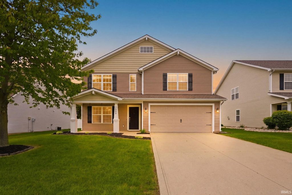 Photo of 2009 Black Bear Drive, Fort Wayne, IN 46808 (MLS # 202617350)