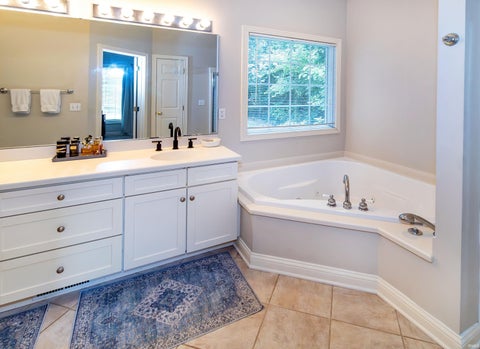 Tiny photo for 2530 Beaumont Drive, Evansville, IN 47725 (MLS # 202629140)