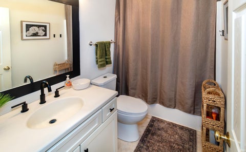 Tiny photo for 2530 Beaumont Drive, Evansville, IN 47725 (MLS # 202629140)