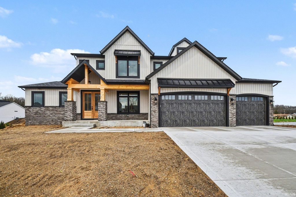 Photo of 11115 Calle Jules Court #311, Osceola, IN 46561 (MLS # 202613404)