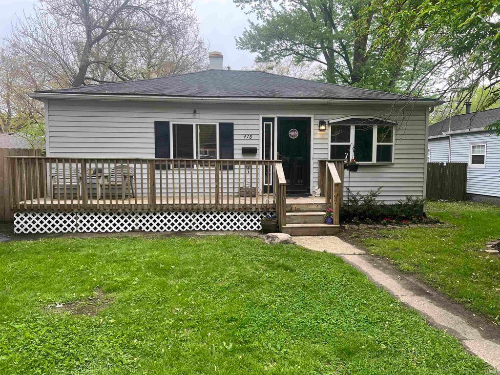 Photo of 418 S Lawrence Street, Hobart, IN 46342 (MLS # 202616434)