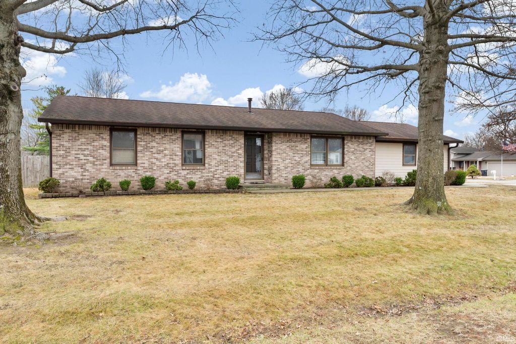 Photo of 836 Foxwood Drive, Lafayette, IN 47905 (MLS # 202601120)