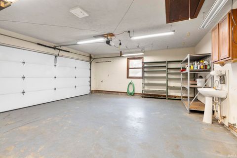 Tiny photo for 836 Foxwood Drive, Lafayette, IN 47905 (MLS # 202601120)