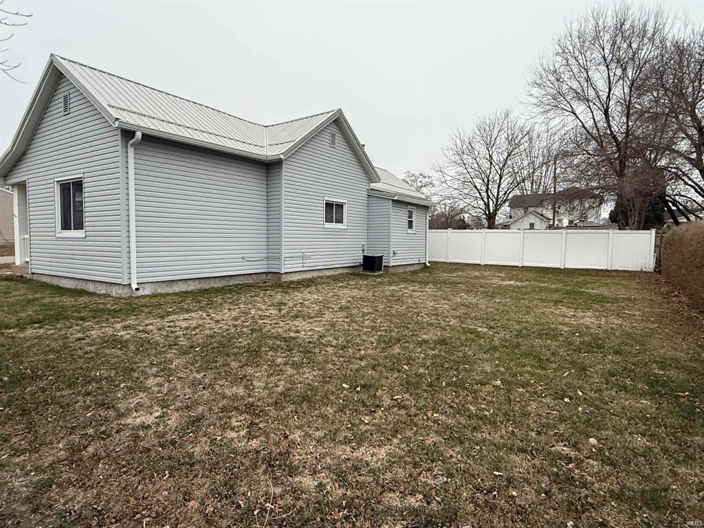 Photo of 251 W 10th Street, Peru, IN 46970 (MLS # 202547648)