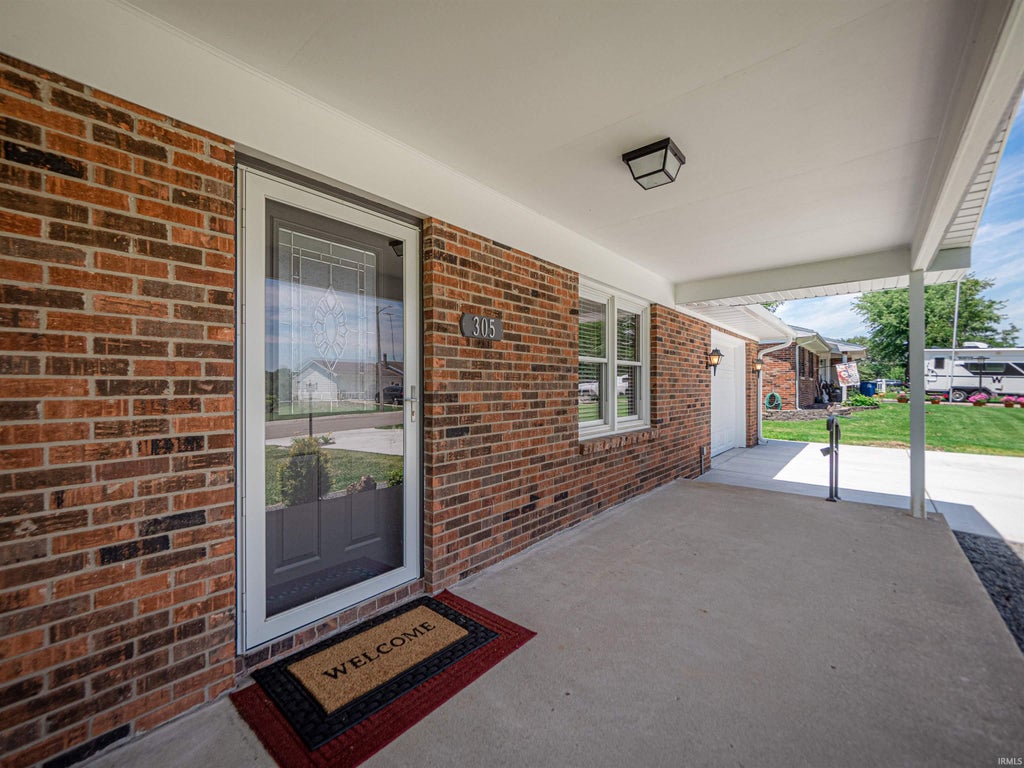 Photo of 305 Roosevelt Drive, Princeton, IN 47670 (MLS # 202623692)