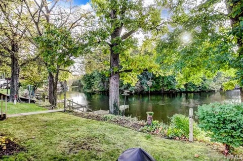 Tiny photo for 5245 N 290 W, Howe, IN 46746 (MLS # 202637719)