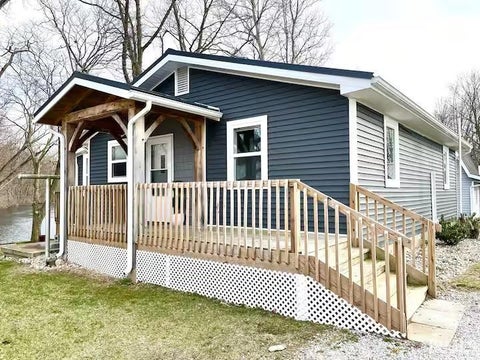 Tiny photo for 5245 N 290 W, Howe, IN 46746 (MLS # 202637719)
