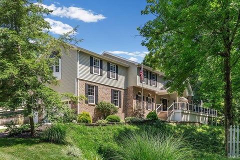 Photo of 1624 Cottonwood Circle, Lafayette, IN 47905 (MLS # 202628098)