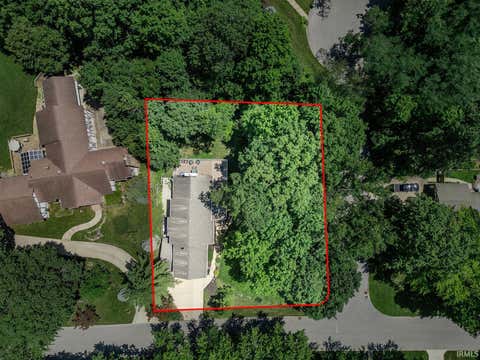Tiny photo for 1624 Cottonwood Circle, Lafayette, IN 47905 (MLS # 202628098)