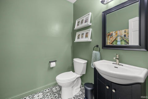 Tiny photo for 1624 Cottonwood Circle, Lafayette, IN 47905 (MLS # 202628098)