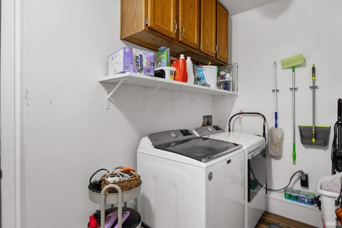 Tiny photo for 1624 Cottonwood Circle, Lafayette, IN 47905 (MLS # 202628098)