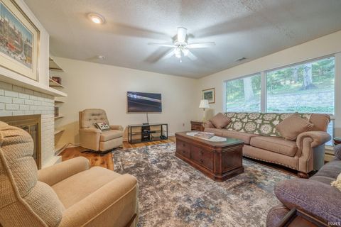 Tiny photo for 6 Golfview Drive, Logansport, IN 46947 (MLS # 202611651)