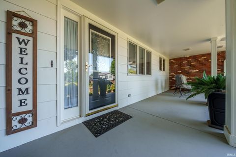 Tiny photo for 6 Golfview Drive, Logansport, IN 46947 (MLS # 202611651)