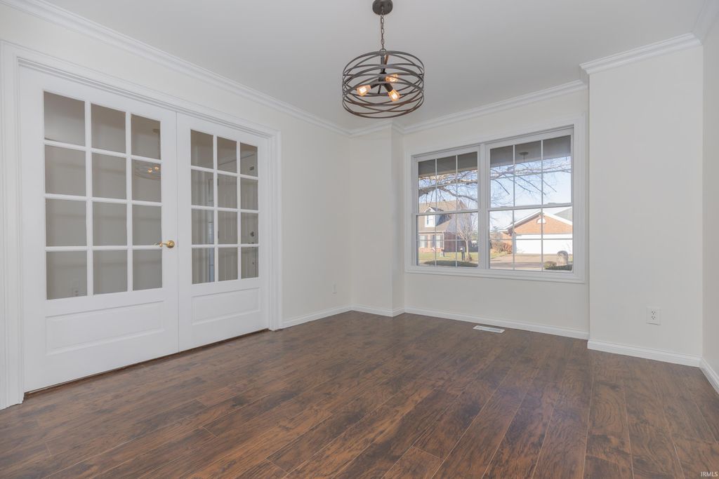 Photo of 3466 Eastbrooke Court, Newburgh, IN 47630 (MLS # 202549107)