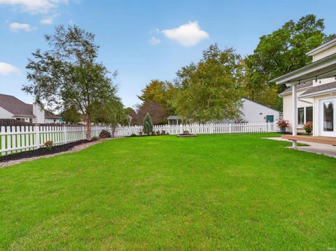 Tiny photo for 5124 Pin Tail Place, Fort Wayne, IN 46818 (MLS # 202643835)