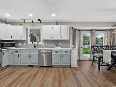 Tiny photo for 5124 Pin Tail Place, Fort Wayne, IN 46818 (MLS # 202643835)