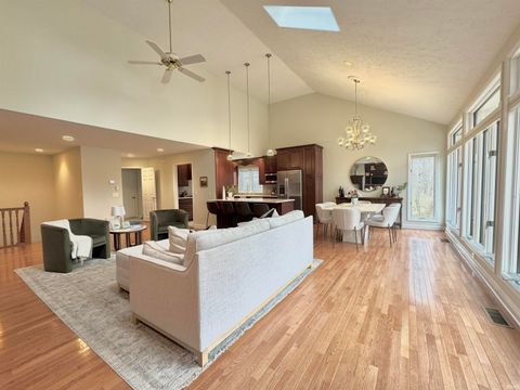 Tiny photo for 3418 Woodhaven Street, Kokomo, IN 46902 (MLS # 202606930)