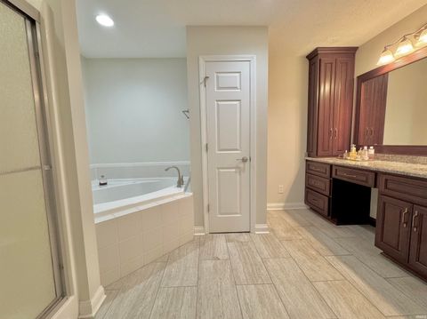 Tiny photo for 3418 Woodhaven Street, Kokomo, IN 46902 (MLS # 202606930)