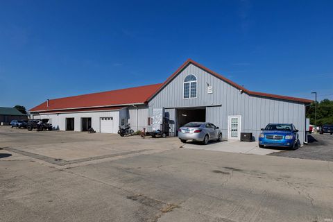 Tiny photo for 1518 S DIXON Road, Kokomo, IN 46902 (MLS # 202511815)