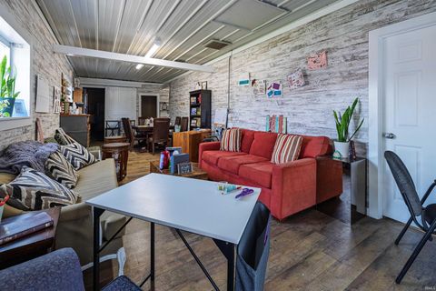 Tiny photo for 1518 S DIXON Road, Kokomo, IN 46902 (MLS # 202511815)