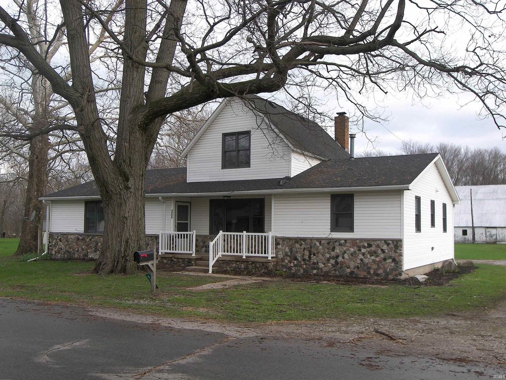 Photo of 2698 18B Road, Tippecanoe, IN 46570 (MLS # 202611470)