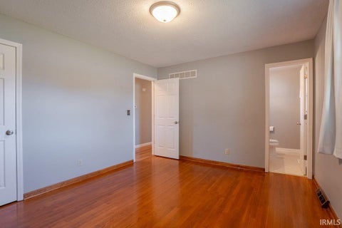 Tiny photo for 431 Kirkwood Drive, Evansville, IN 47715 (MLS # 202644827)