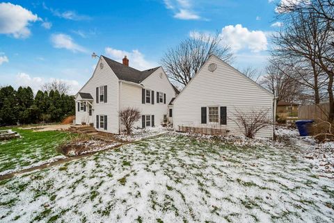 Tiny photo for 207 E Boulevard Blvd, Kokomo, IN 46902 (MLS # 202608930)