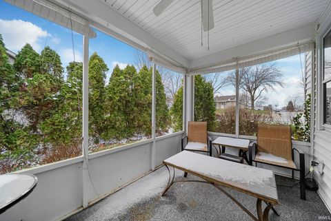 Tiny photo for 207 E Boulevard Blvd, Kokomo, IN 46902 (MLS # 202608930)