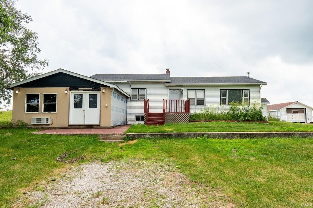 Photo for 7878 W 750 N, Winamac, IN 46996 (MLS # 202424173)