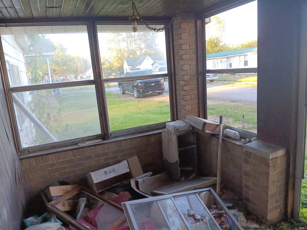 Photo of 113 S Walnut Street, Hymera, IN 47855 (MLS # 202543984)