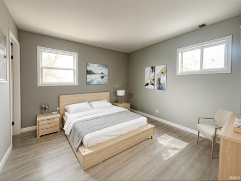 Tiny photo for 512 BRIAR Court, Kokomo, IN 46902 (MLS # 202545608)