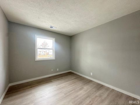 Tiny photo for 512 BRIAR Court, Kokomo, IN 46902 (MLS # 202545608)