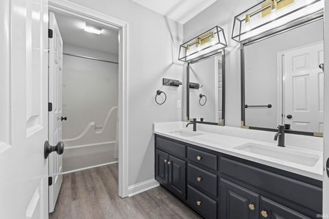 Tiny photo for 2930 Covington Hollow Trail, Fort Wayne, IN 46804 (MLS # 202605650)