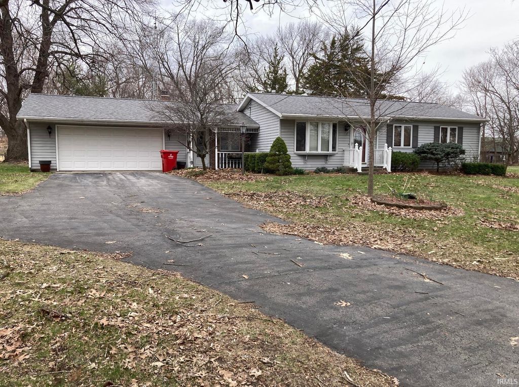Photo of 8940 E 150 S Road, Knox, IN 46534 (MLS # 202615341)