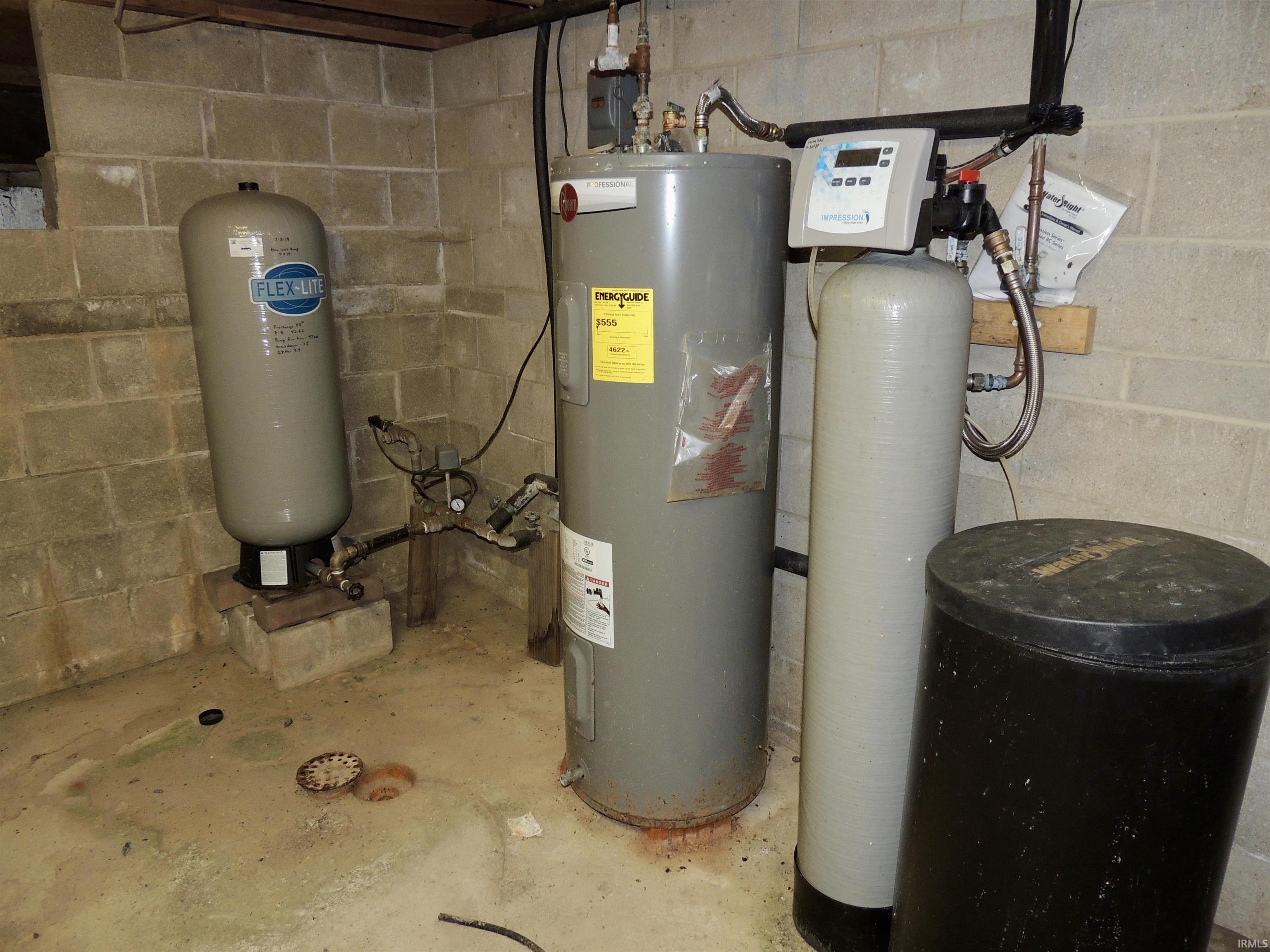 Rossville, Indiana 46065, United States, 3 Bedrooms Bedrooms, ,2 BathroomsBathrooms,Residential,Active,257019