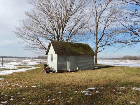 Tiny photo for 8774 N County Rd 600 W, Rossville, IN 46065 (MLS # 202549217)