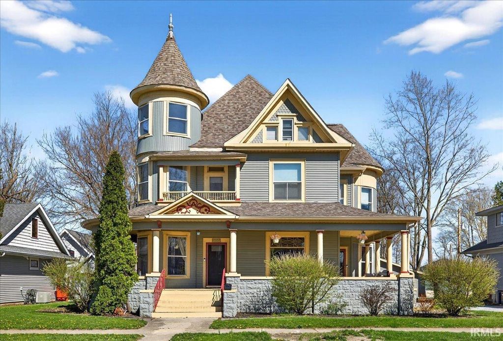 Photo of 305 S Bluff Street, Monticello, IN 47960 (MLS # 202612108)