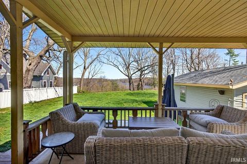 Tiny photo for 305 S Bluff Street, Monticello, IN 47960 (MLS # 202612108)