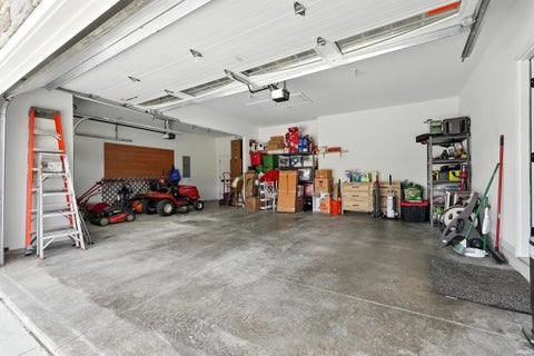 Tiny photo for 17009 Hamptons Parkway, New Haven, IN 46774 (MLS # 202612868)