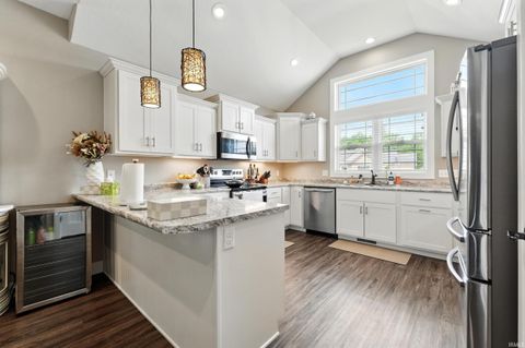 Tiny photo for 17009 Hamptons Parkway, New Haven, IN 46774 (MLS # 202612868)