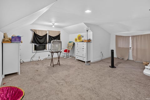 Tiny photo for 1041 E Blackford Avenue, Evansville, IN 47714 (MLS # 202638870)