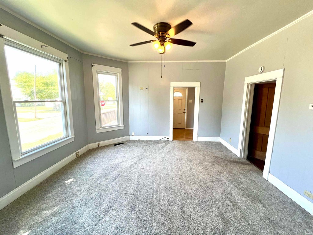 Photo of 301 E Monroe Street, Princeton, IN 47670 (MLS # 202640987)
