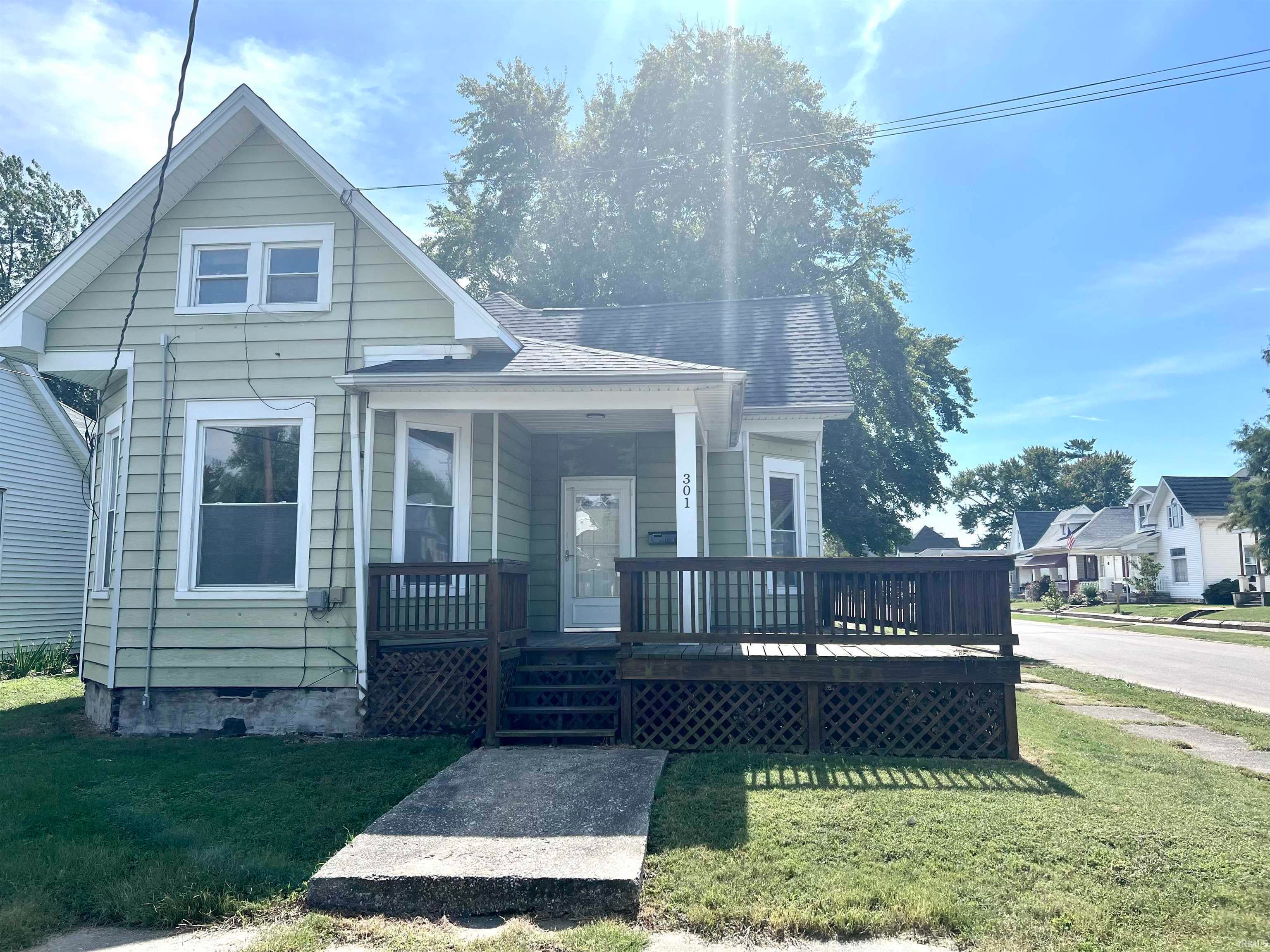 301 E Monroe Street