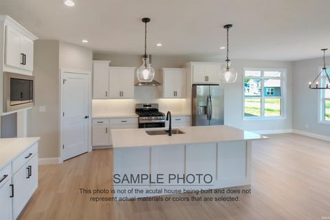 Tiny photo for 138 Finsbury Street, Lafayette, IN 47905 (MLS # 202539942)