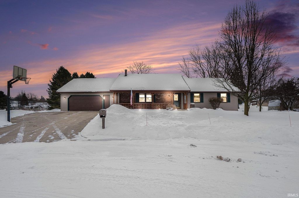 Photo of 59690 Thornberry Court, South Bend, IN 46614 (MLS # 202603817)